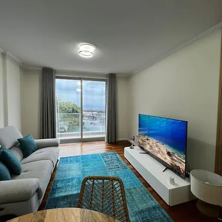 Ocean View Apartment *